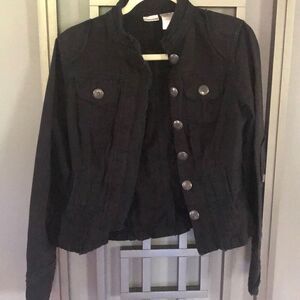 No Boundaries Juniors black denim jacket distressed looking M￼